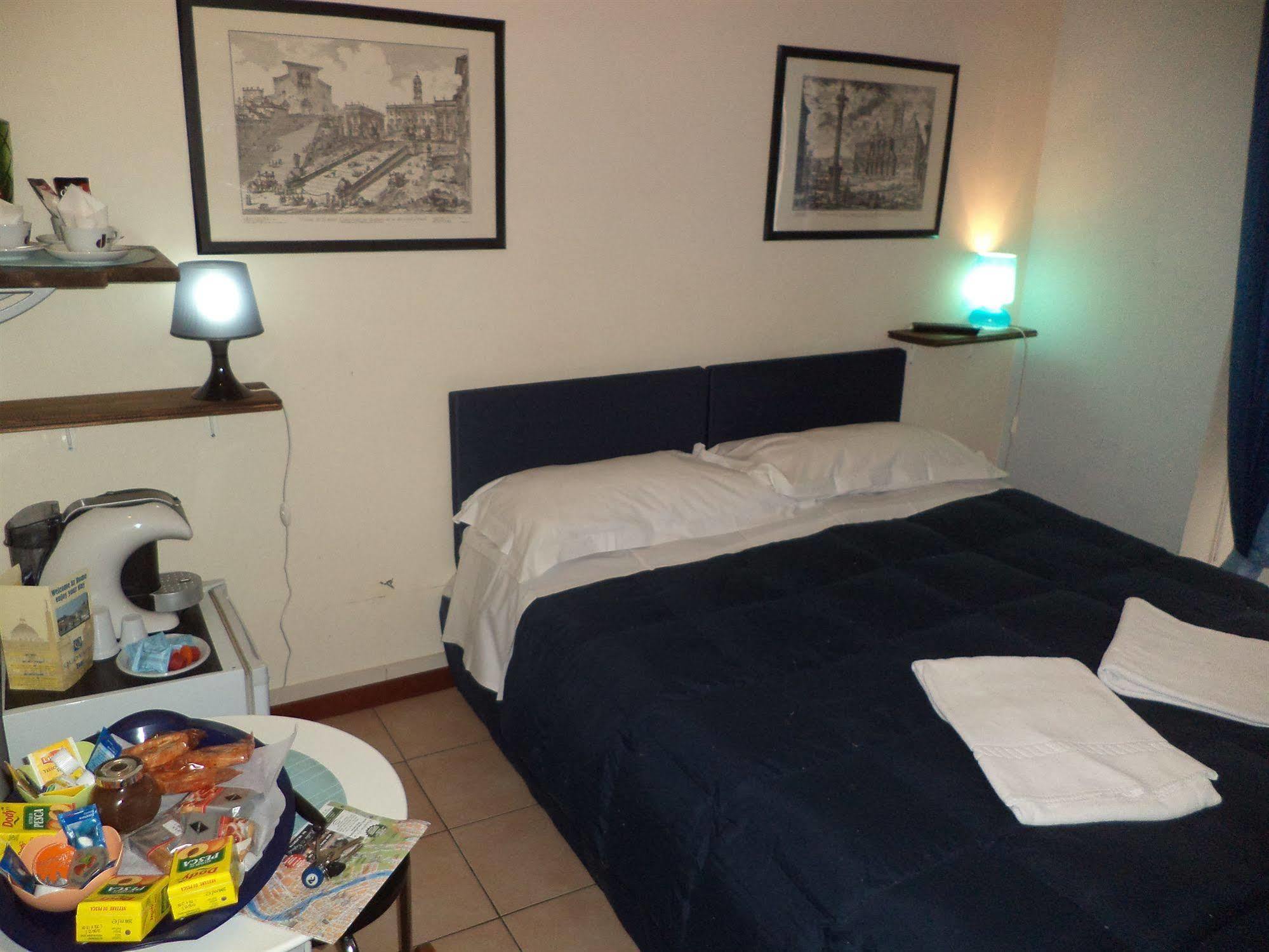 Bed and Breakfast Enjoy Roma Exterior foto