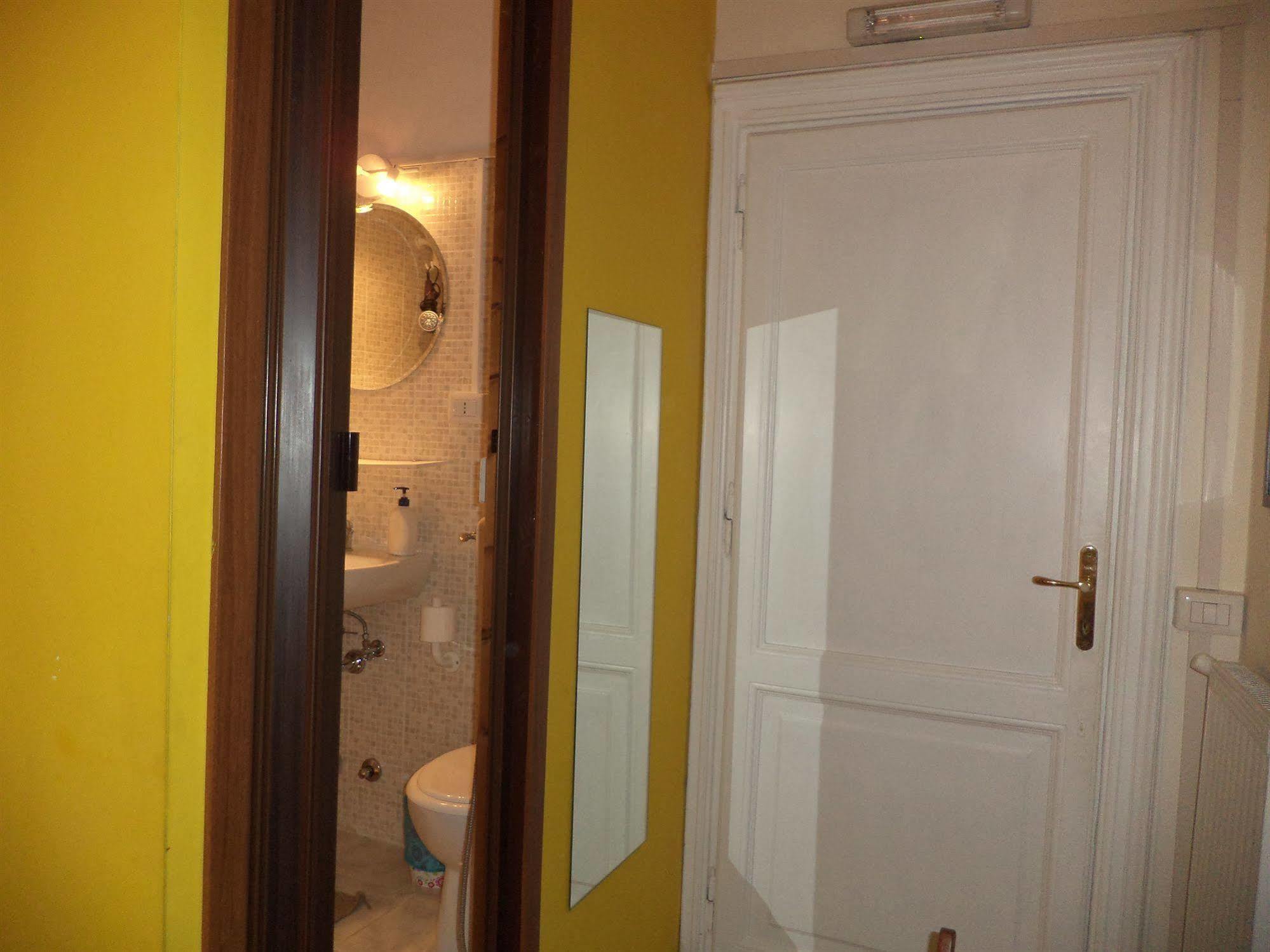 Bed and Breakfast Enjoy Roma Exterior foto